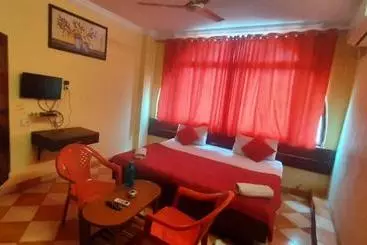 ホテル Maruthi Grand Lakdikapul