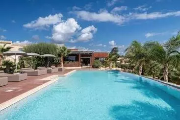 Hotel Pietra D'acqua Resort & Spa By Geocharme