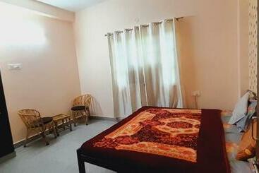 Triple1 Hostel & Homestay