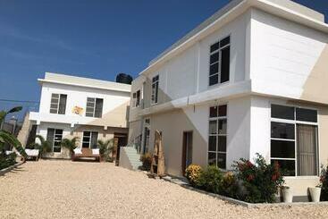 Bed & Breakfast Vick Boutique Hotel With New Power Backup