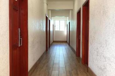 酒店 Sun Shine San Pedro