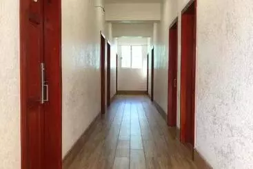 ホテル Sun Shine San Pedro