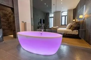 هتل Hôtel Le Manoir