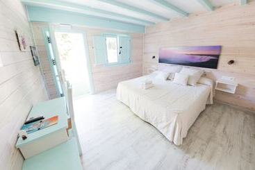 Отель La Torre Playa Valdevaqueros