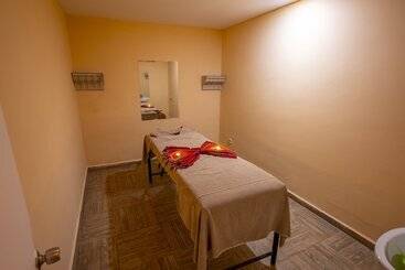 בית מלון כפרי Eldar Garden Resort