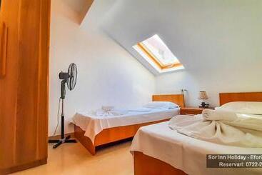 בית מלון כפרי Sor Inn Holiday