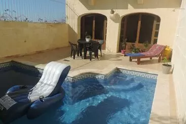 پانسیون Gozo Holiday House