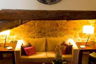 בית מלון כפרי Cal Barber