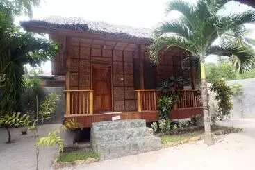 Hotel Jj S Backpackers Village