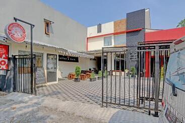 Hotel Capital O 90410 Griya Amanah Jajar Syariah