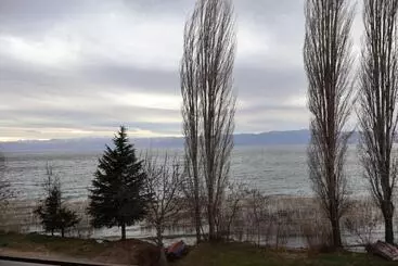 Pansiyon Ajkoski Apartments Pestani