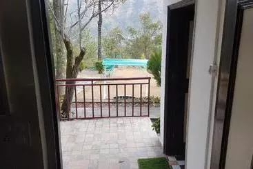 Hotel Kasauli Nature Inn