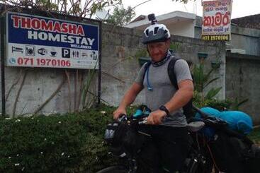 Pensió Thomasha Homestay & Tuk Tuk Service