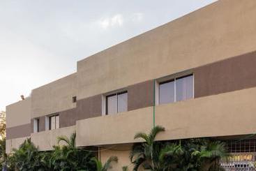 فندق Capital O Ind699 Royal Stay