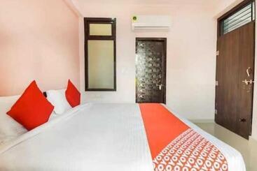 هتل Collection O Welcome Regency