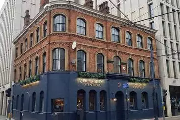 Hotelli Piccadilly Central