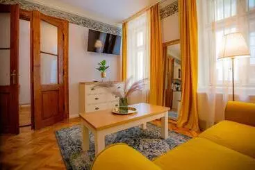 Szálloda Casa Joseph Haydn