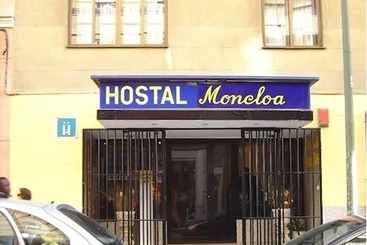 هتل Hostal Moncloa