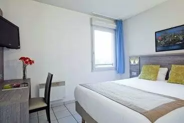 Hotel Séjours & Affaires Clermont Ferrand Park Republique