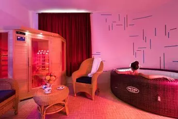 Saracen Sands Hotel & Congress Centre   Palermo