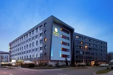 Hôtel Holiday Inn Express Bremen Airport, An Ihg