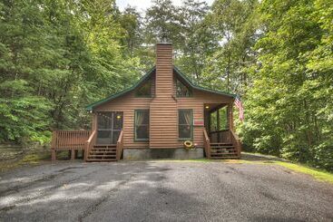 کلبه Snuggle Inn