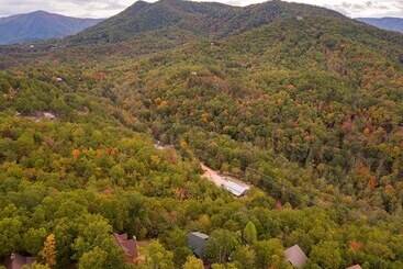 بيت ريفى A Majestic View Iii