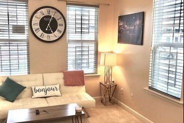 コテージ The Blue Door Bungalow  Ideal For A Group Of 7