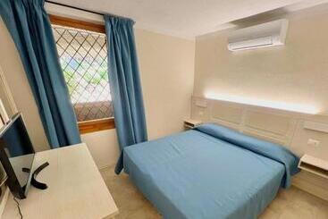 酒店 Superior Apartments In Residence In Cugnana Verde