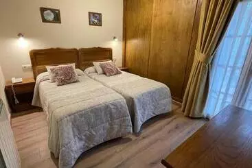 هتل روستایی Rural Peña Castil