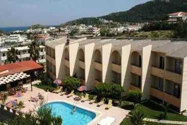 アパートメント Studios Sevastos