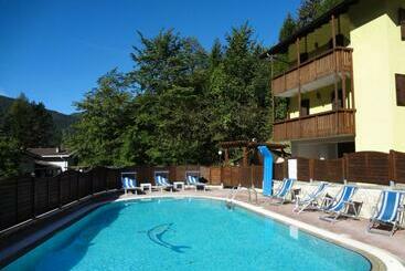 Aparthotel Residence Ai Tovi