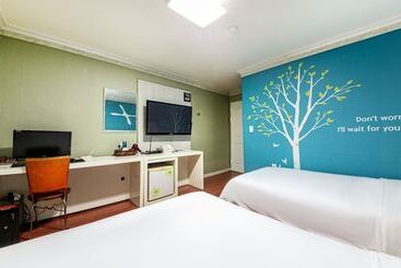 Motel Jeonju Geumamdong Time