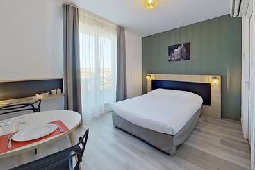 公寓式酒店  City Residence Tours