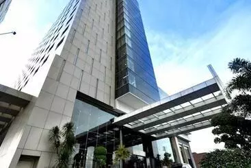 Gumaya Tower Hotel Semarang