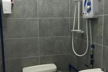 فندق Ranau Backpackers Hostel