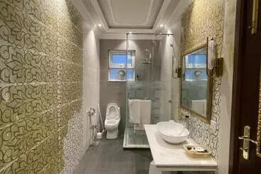 Hotel Arish Luxury Suites