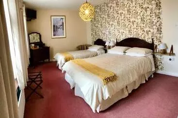 Bed and Breakfast Derrynane Bay House