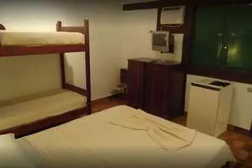 ホテル Barlainn Suites