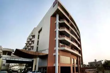 בית מלון כפרי Clarion Bella Casa At Airport