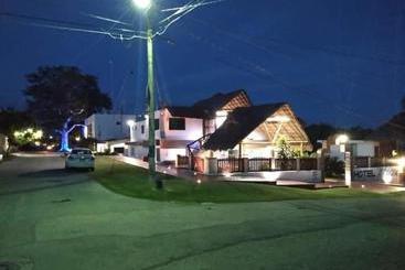 Hotelli Miriam Bacalar