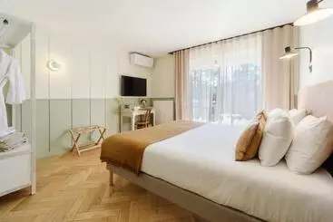 ホテル Hôtel Le Mouton Bleu