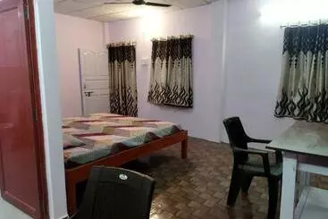 Bed and Breakfast The Leisure Home Stay