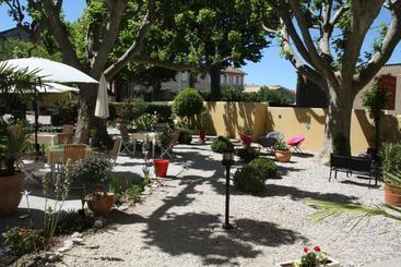 مبيت وإفطار Jac Soul Restaurant & Chambres D Hotes