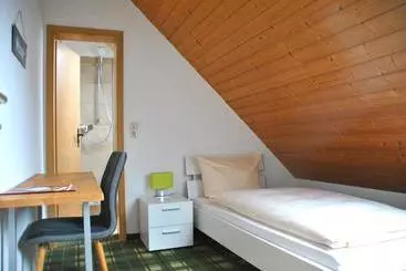 Hotelli Altbau Gasthaus Amboss