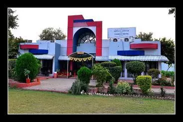 Mpt Tourist Motel, Biaora