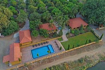 Resort Gir Lion Safari Camp By Trulyy, Sasan Gir