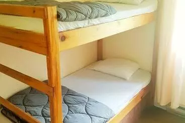 リゾートホテル The Backcountry Inn & Hostel