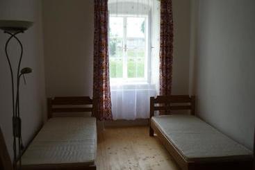 公寓式酒店 Zámek Dobrohoř