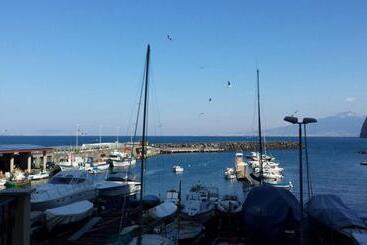 פנסיון Casa Nori